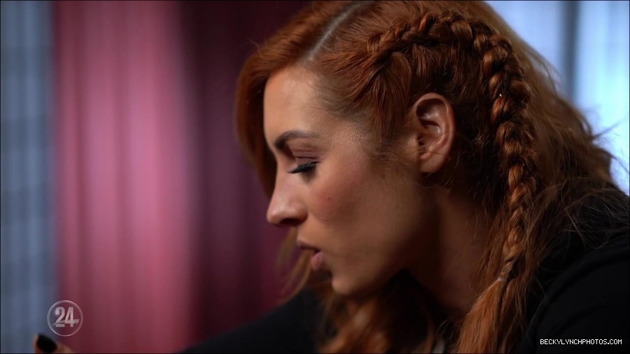 Becky_Lynch_-_The_Man_mp4_001786566.jpg