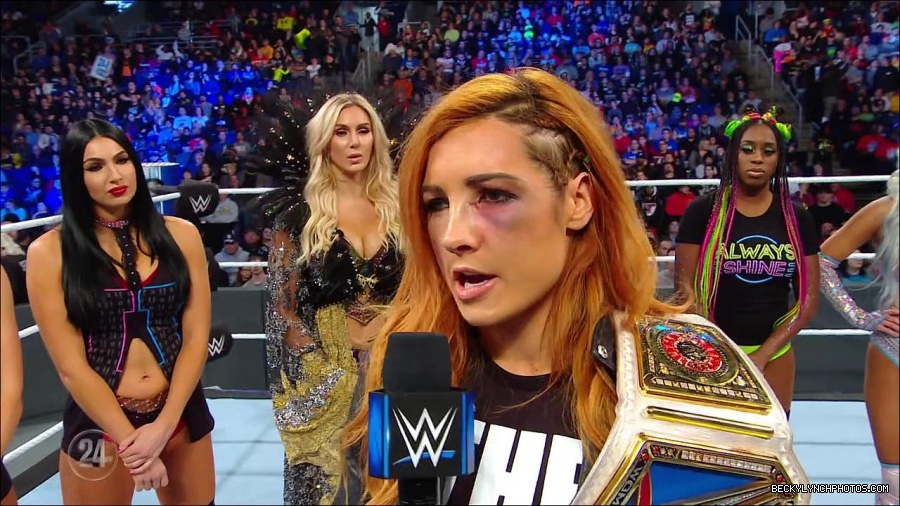 Becky_Lynch_-_The_Man_mp4_001904100.jpg