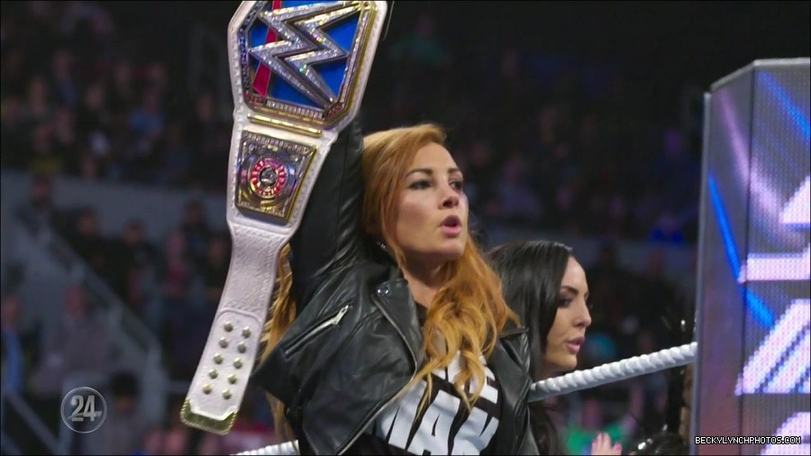Becky_Lynch_-_The_Man_mp4_001911700.jpg