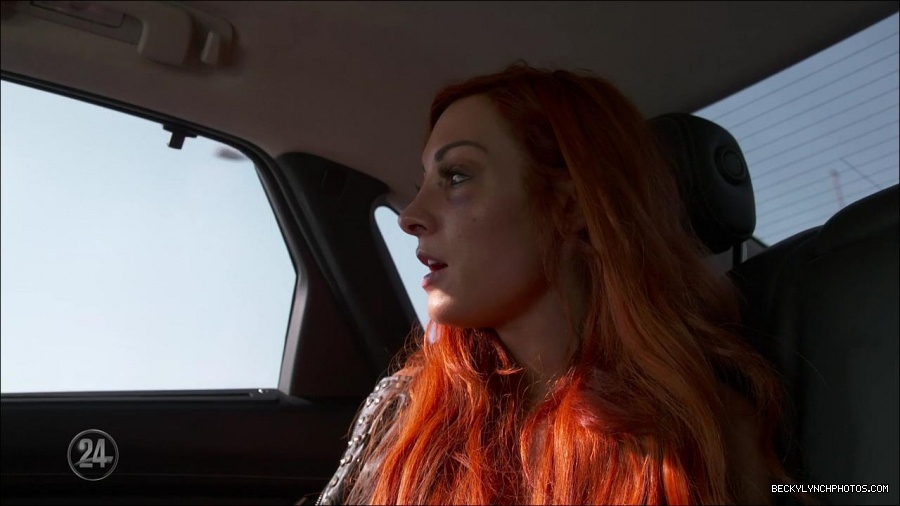 Becky_Lynch_-_The_Man_mp4_001970100.jpg