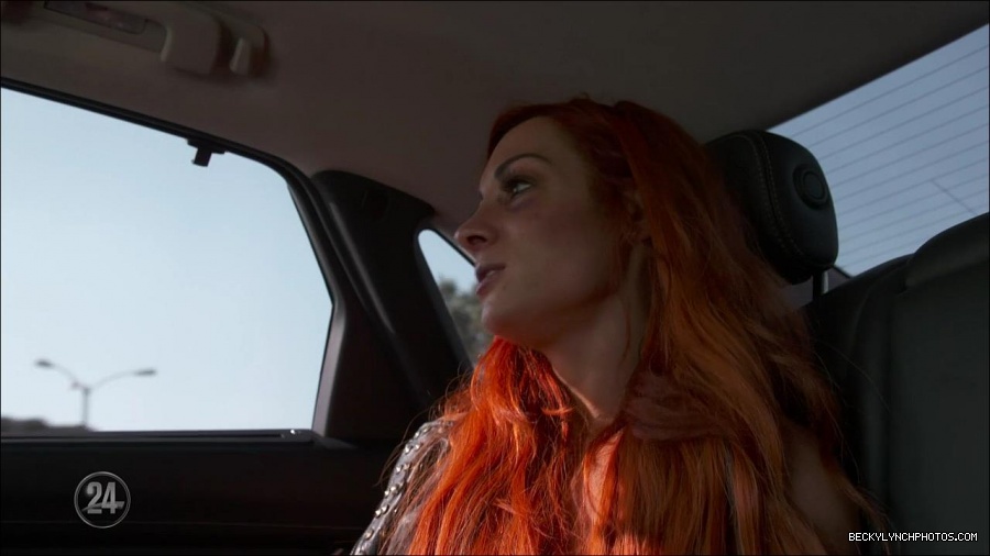 Becky_Lynch_-_The_Man_mp4_001972100.jpg