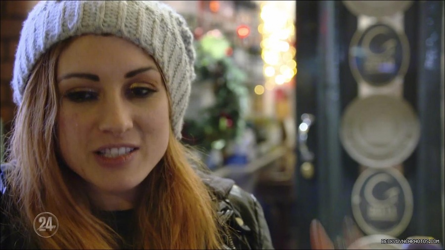 Becky_Lynch_-_The_Man_mp4_002215700.jpg