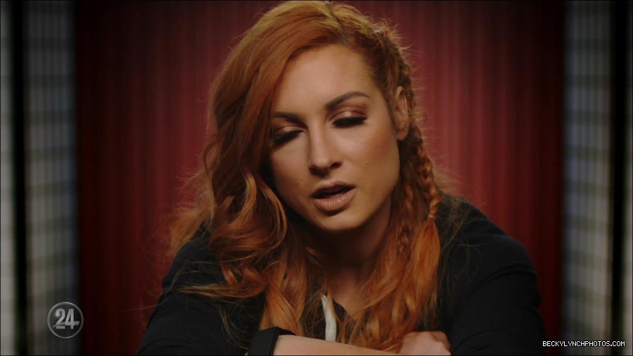 Becky_Lynch_-_The_Man_mp4_002261300.jpg