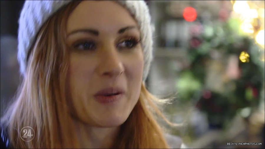 Becky_Lynch_-_The_Man_mp4_002290100.jpg