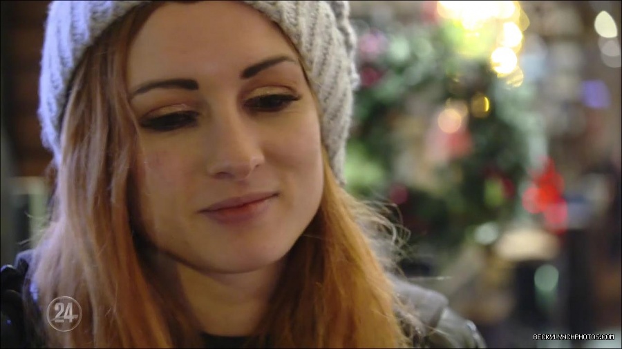 Becky_Lynch_-_The_Man_mp4_002318900.jpg