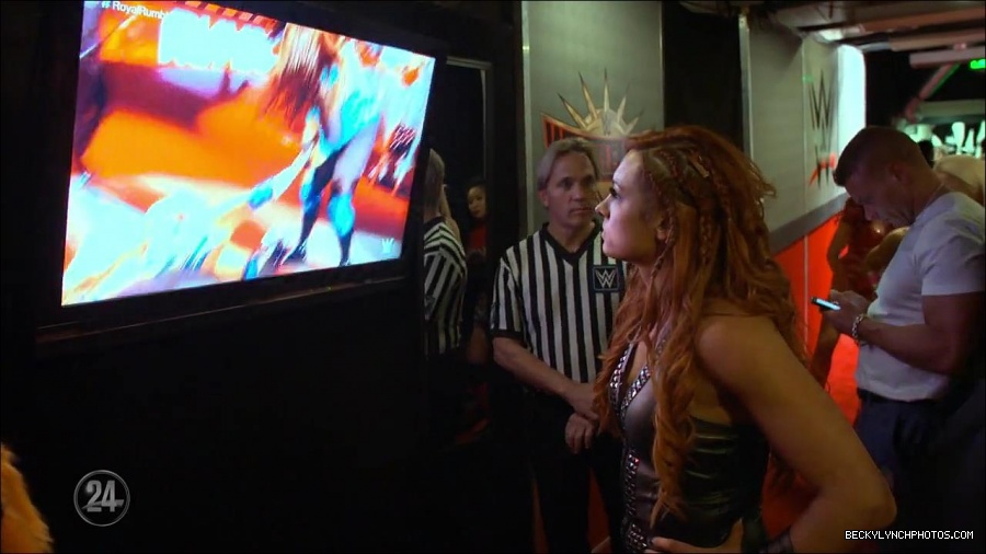 Becky_Lynch_-_The_Man_mp4_002377300.jpg