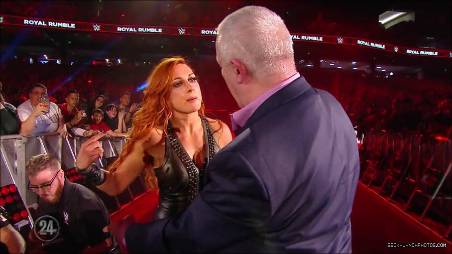 Becky_Lynch_-_The_Man_mp4_002395700.jpg