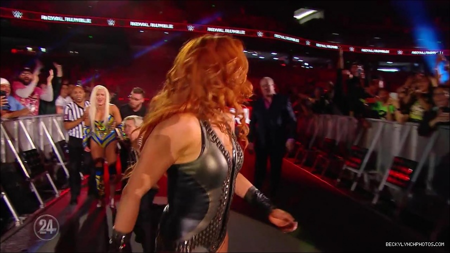 Becky_Lynch_-_The_Man_mp4_002407700.jpg