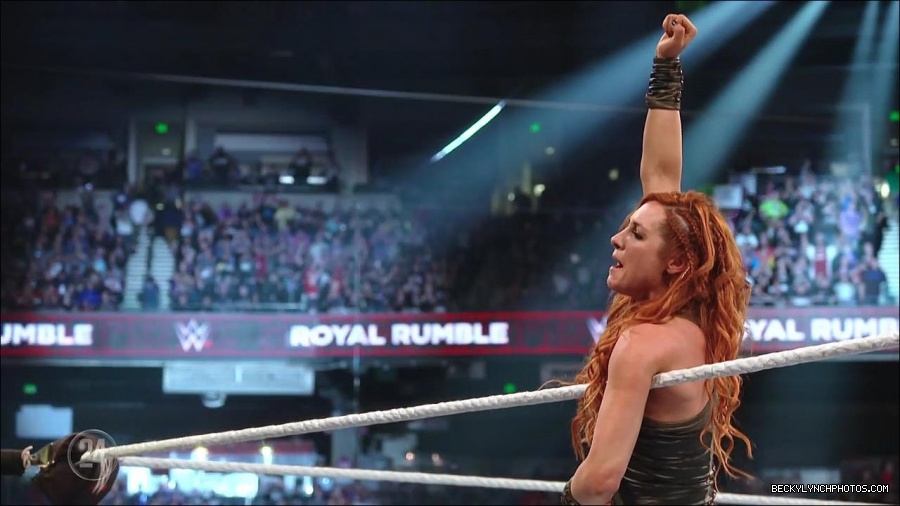Becky_Lynch_-_The_Man_mp4_002469700.jpg