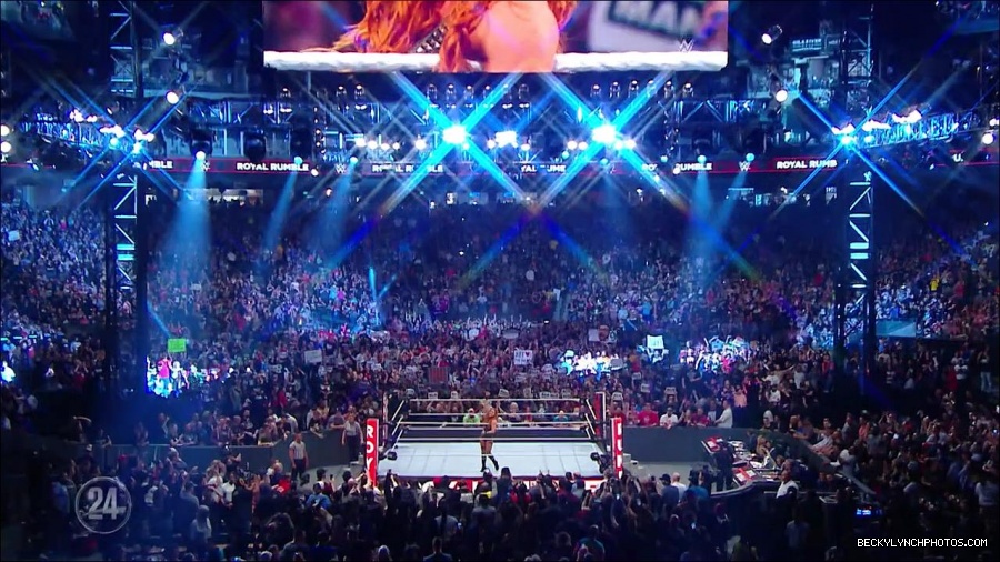 Becky_Lynch_-_The_Man_mp4_002472100.jpg
