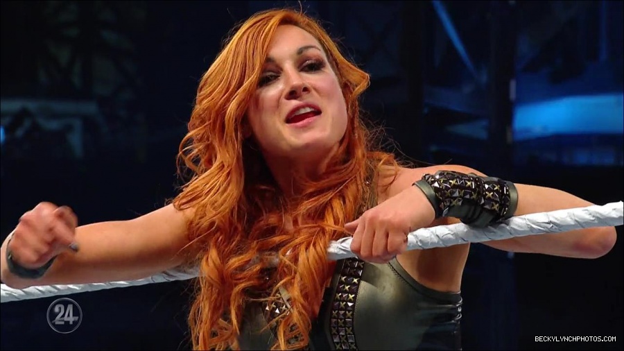 Becky_Lynch_-_The_Man_mp4_002486500.jpg