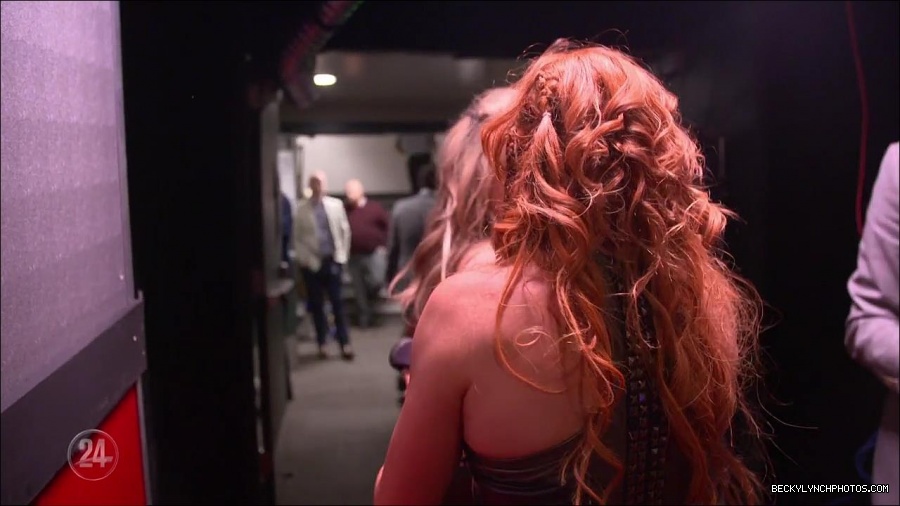 Becky_Lynch_-_The_Man_mp4_002511300.jpg
