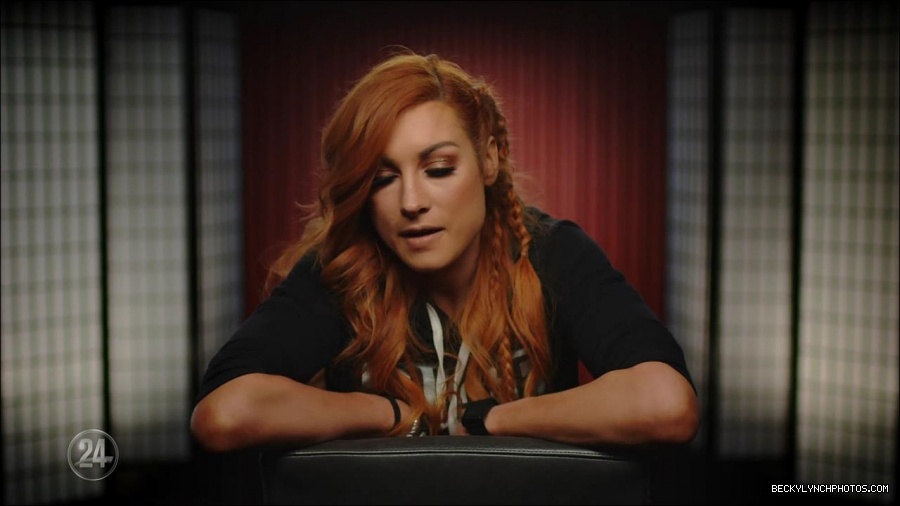Becky_Lynch_-_The_Man_mp4_002552500.jpg