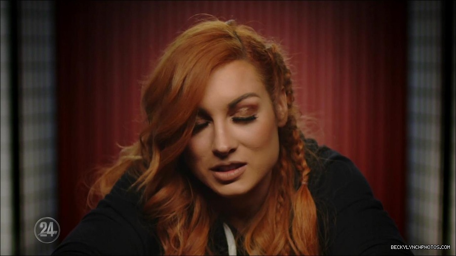 Becky_Lynch_-_The_Man_mp4_002559300.jpg