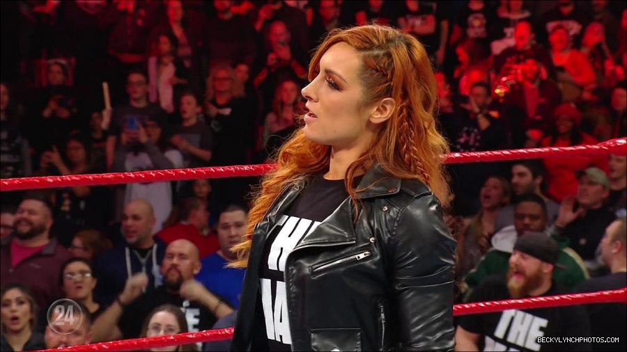 Becky_Lynch_-_The_Man_mp4_002612100.jpg