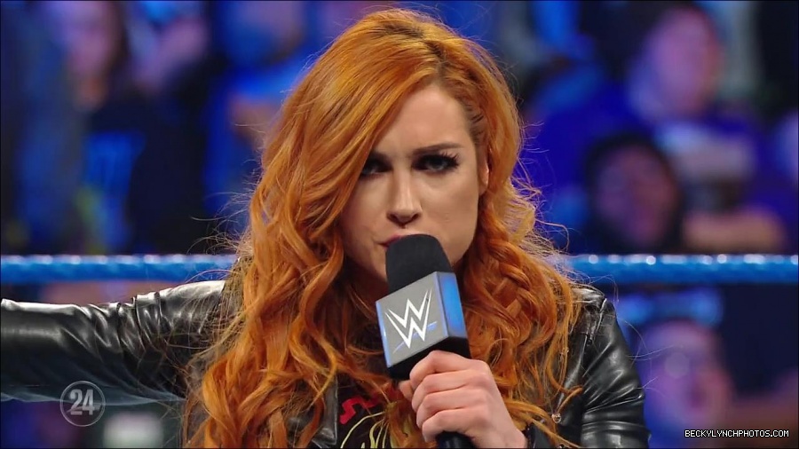 Becky_Lynch_-_The_Man_mp4_002633100.jpg
