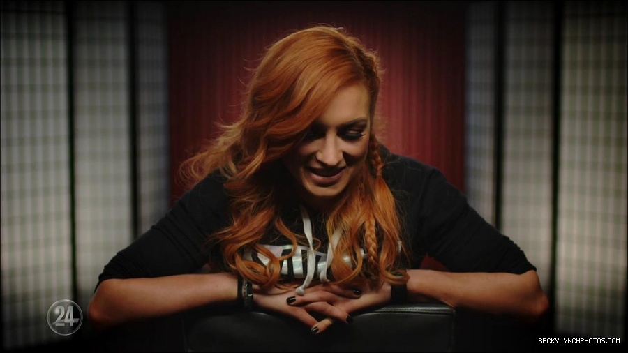 Becky_Lynch_-_The_Man_mp4_002796700.jpg