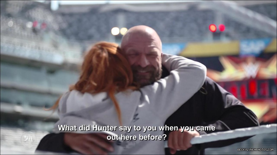 Becky_Lynch_-_The_Man_mp4_002840000.jpg