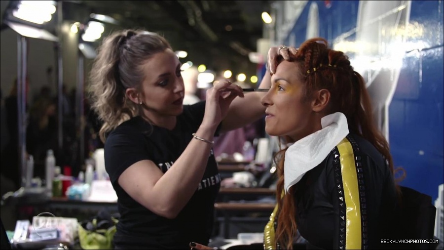 Becky_Lynch_-_The_Man_mp4_002983433.jpg