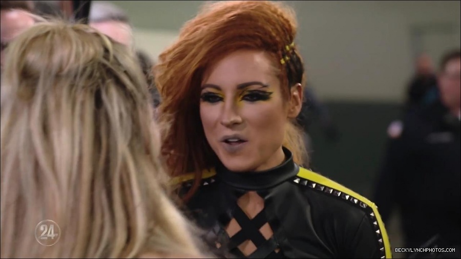 Becky_Lynch_-_The_Man_mp4_003011033.jpg