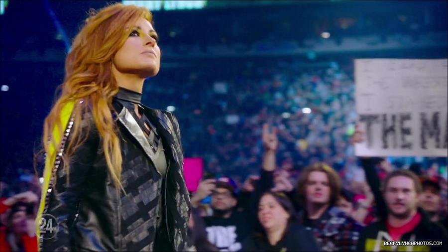 Becky_Lynch_-_The_Man_mp4_003119833.jpg