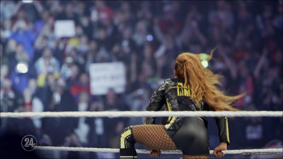 Becky_Lynch_-_The_Man_mp4_003135433.jpg
