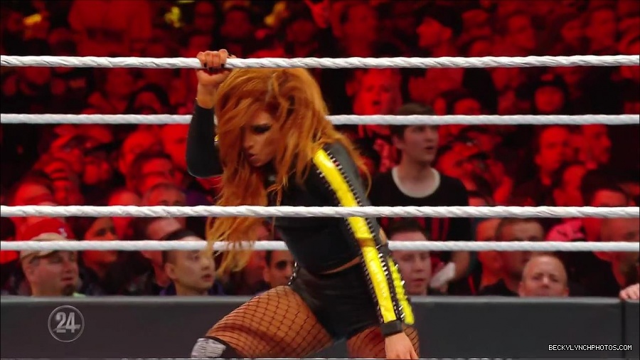 Becky_Lynch_-_The_Man_mp4_003161433.jpg