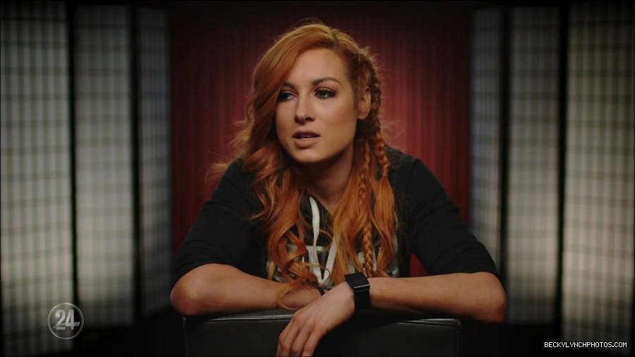 Becky_Lynch_-_The_Man_mp4_003244133.jpg