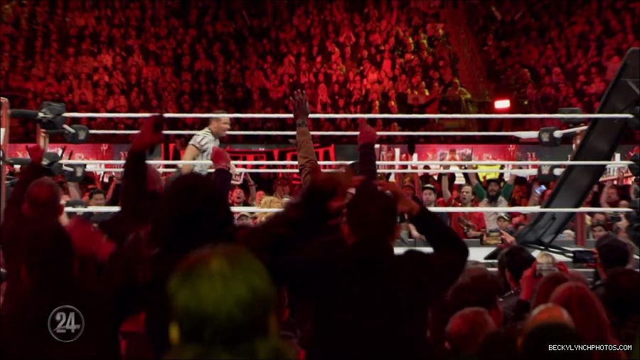 Becky_Lynch_-_The_Man_mp4_003322933.jpg