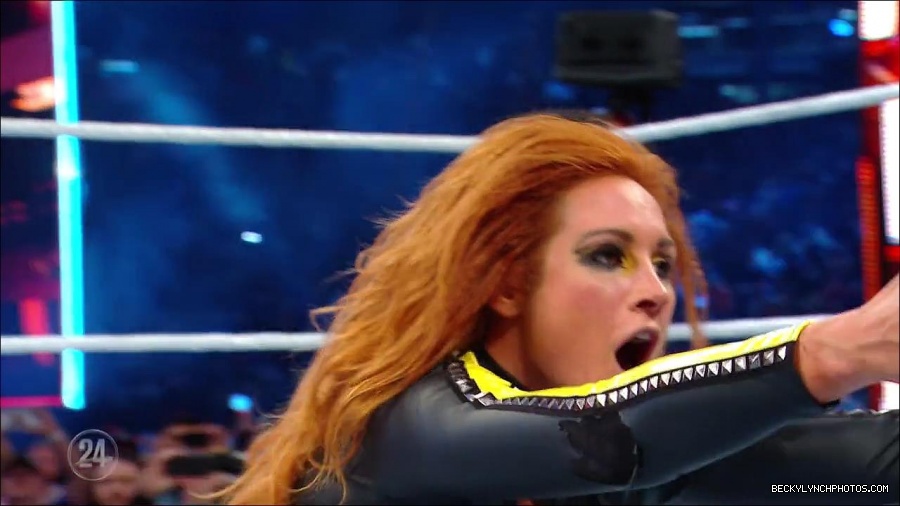 Becky_Lynch_-_The_Man_mp4_003337333.jpg
