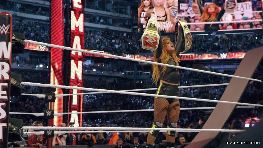 Becky_Lynch_-_The_Man_mp4_003362533.jpg