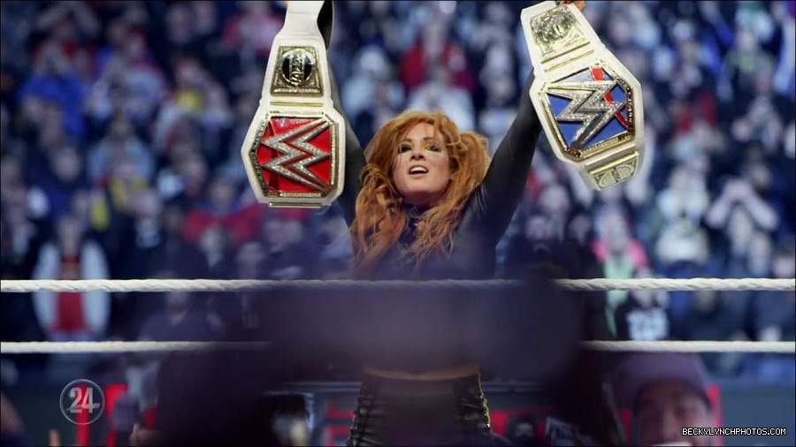Becky_Lynch_-_The_Man_mp4_003362933.jpg