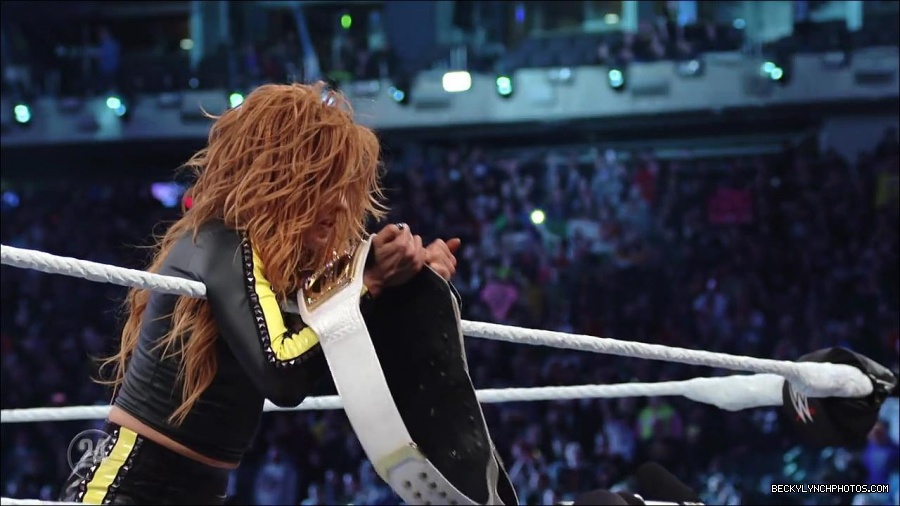 Becky_Lynch_-_The_Man_mp4_003366933.jpg