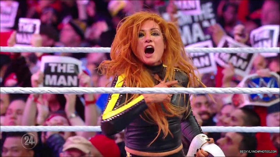 Becky_Lynch_-_The_Man_mp4_003395733.jpg