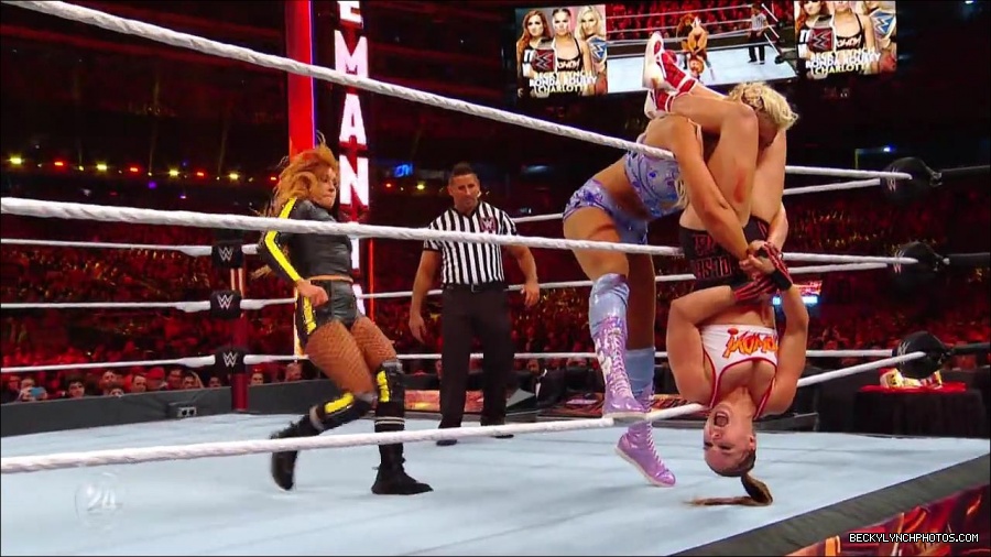 Becky_Lynch_-_The_Man_mp4_003440900.jpg