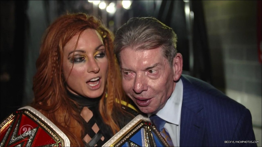 Becky_Lynch_-_The_Man_mp4_003492500.jpg