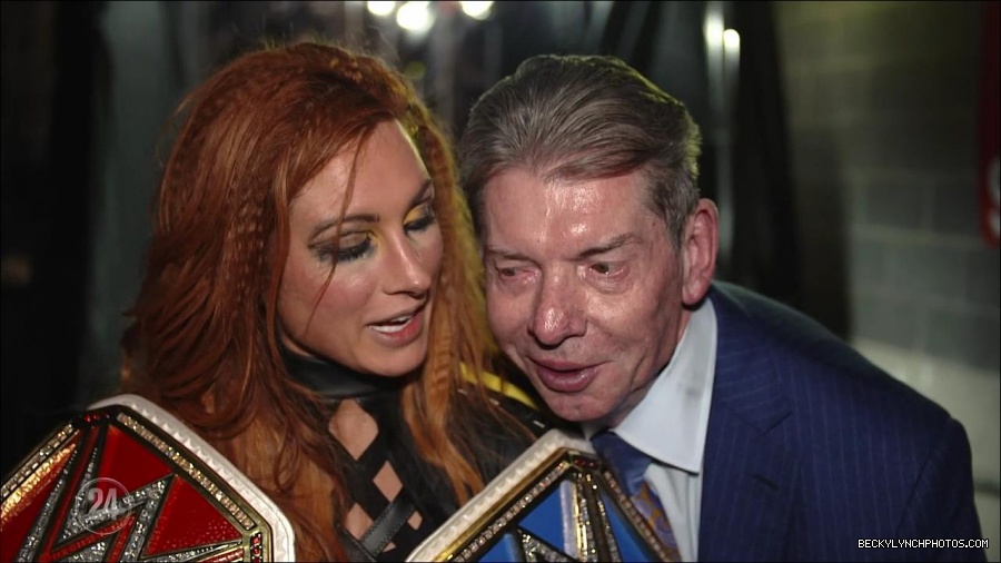 Becky_Lynch_-_The_Man_mp4_003493300.jpg
