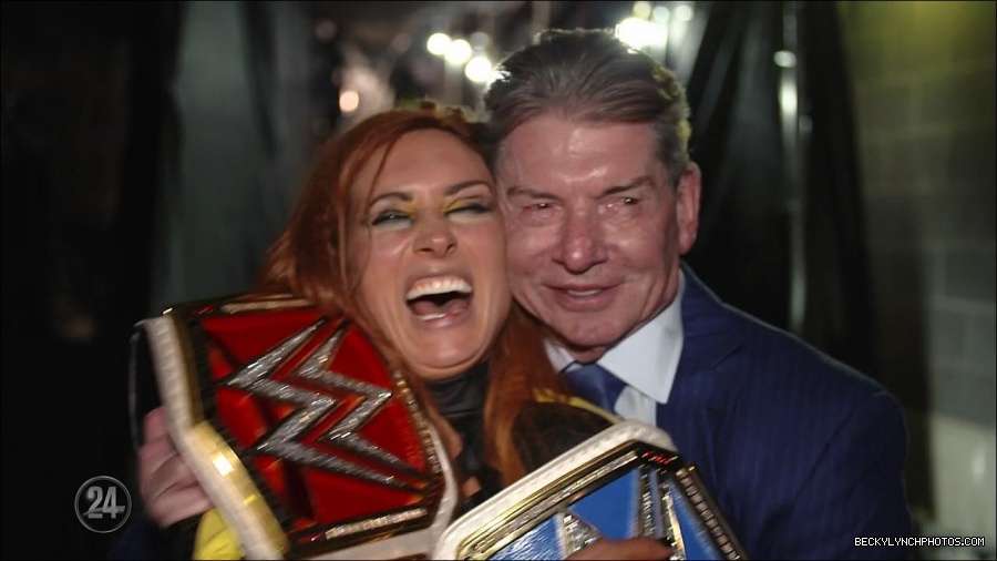 Becky_Lynch_-_The_Man_mp4_003496900.jpg