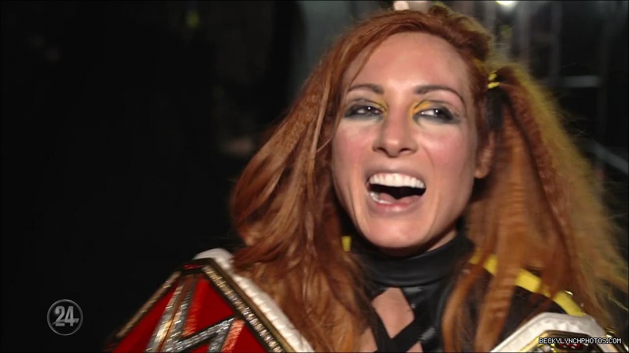 Becky_Lynch_-_The_Man_mp4_003505300.jpg