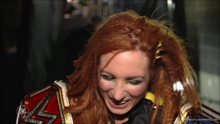 Becky_Lynch_-_The_Man_mp4_003506900.jpg