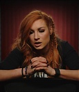 Becky_Lynch_-_The_Man_mp4_000060900.jpg