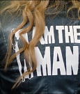 Becky_Lynch_-_The_Man_mp4_000078100.jpg
