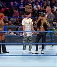 Becky_Lynch_-_The_Man_mp4_001015533.jpg