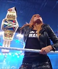 Becky_Lynch_-_The_Man_mp4_001381166.jpg