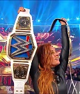 Becky_Lynch_-_The_Man_mp4_003478100.jpg