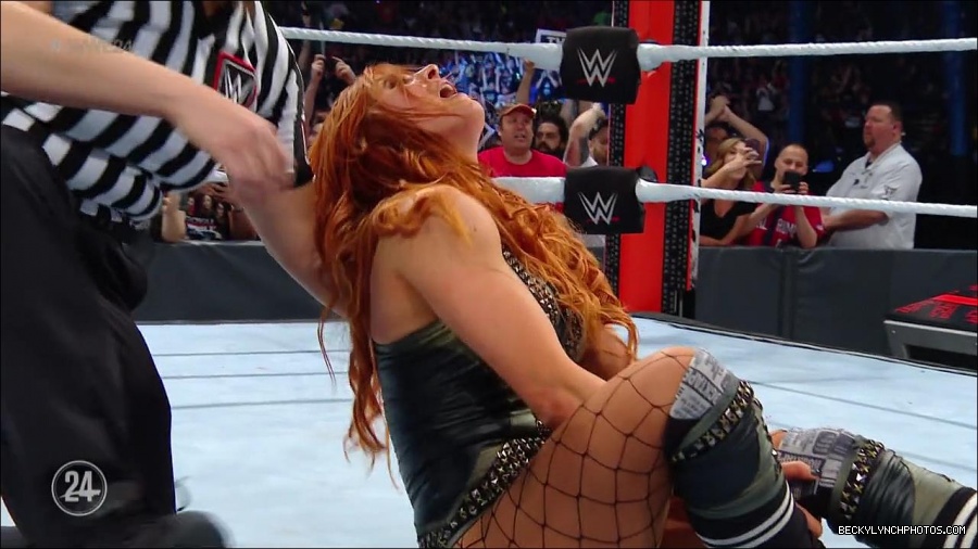 WresleMania_New_York_mp4_000795100.jpg