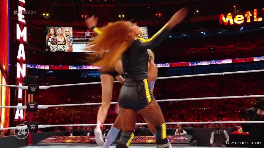 WresleMania_New_York_mp4_002880233.jpg