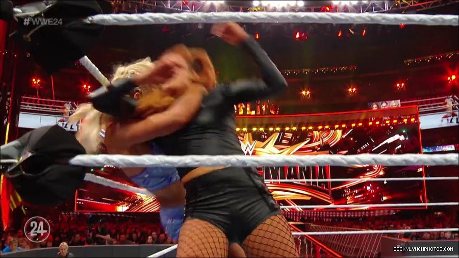 WresleMania_New_York_mp4_002918633.jpg