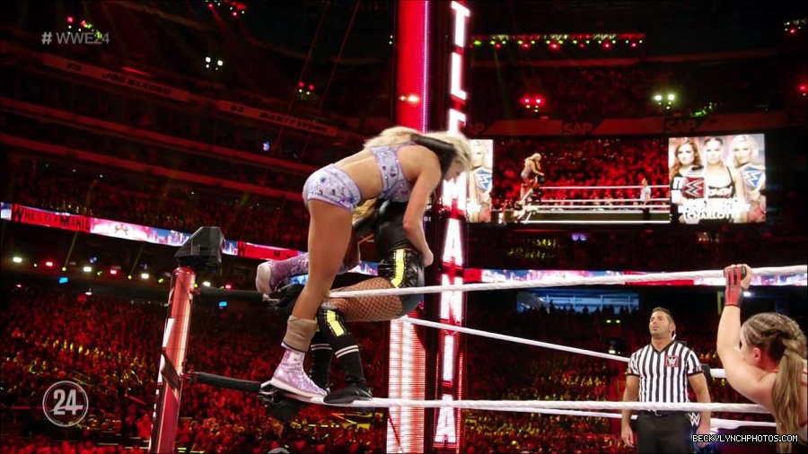 WresleMania_New_York_mp4_002924633.jpg