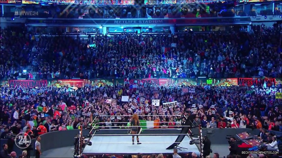 WresleMania_New_York_mp4_003020633.jpg
